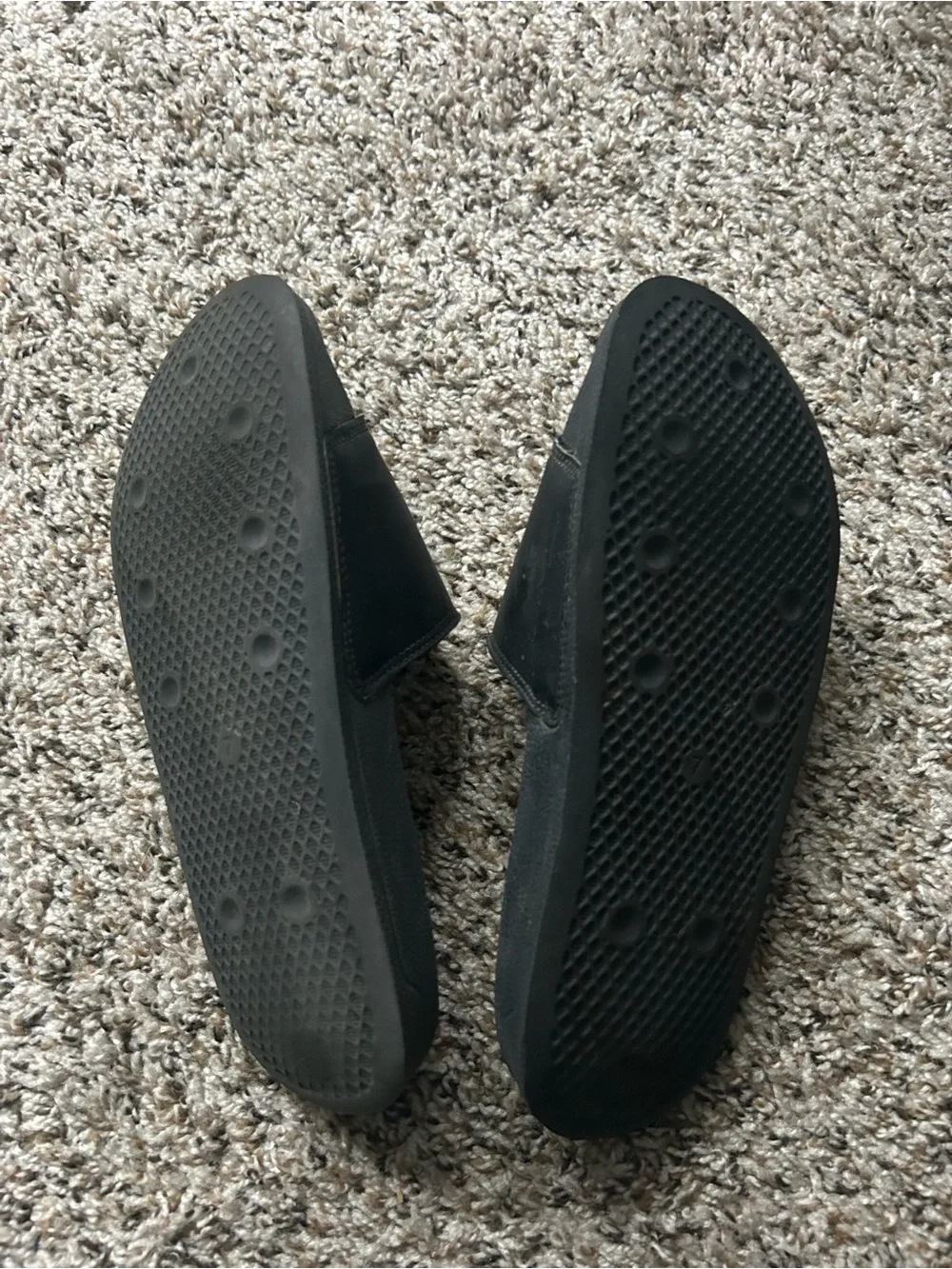 Women’s Size 8 Adidas Black & Gold Slide Sandals